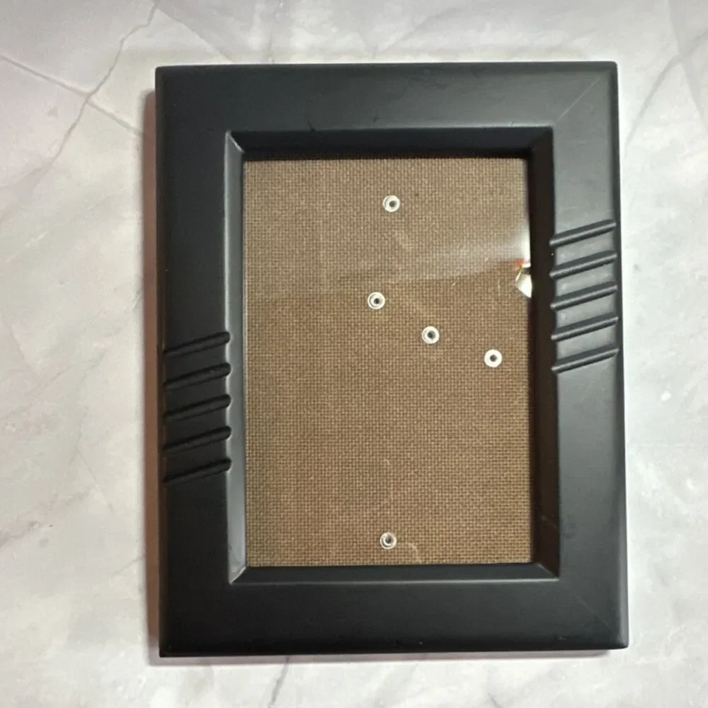 Black Plastic 6x8 Modern Matte Rectangle Photo Frame Freestanding Hanging